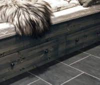 5290 Elegantseng 150 x 200, her vist i farge U107 Antrasitt umbra